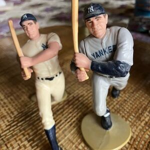 Yankees Baseball Player Figurines - Cream and Gray Babe Ruth and Lou Gehrig